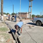 Realizan trabajos finales en obra del paso a nivel de calle Sarmiento