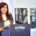 Cristina Fernández de Kirchner inauguró el Salón de las Mujeres del Bicentenario en la sede del Instituto Patria