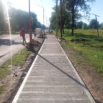 Avances en la construcción de veredas sobre Avenida del Agro