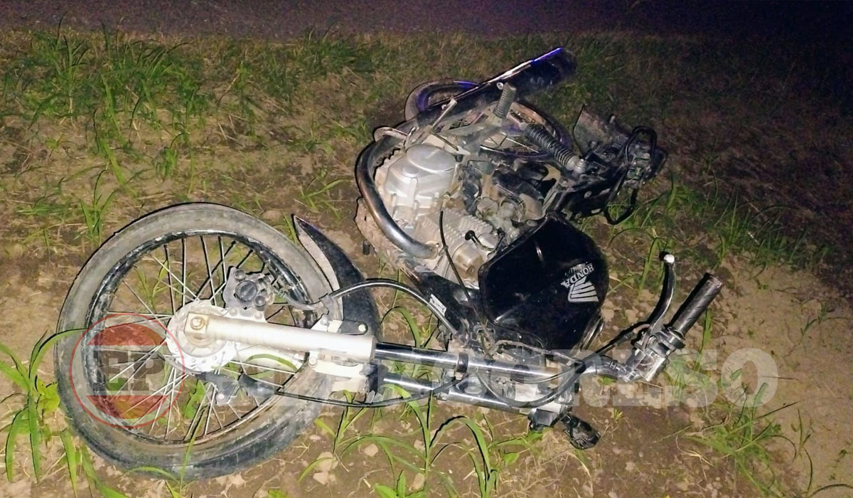 moto-taco-pujio-honda-cg-titan-negra-choque-accidente