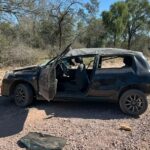 Una familia protagonizó un accidente sobre un camino vecinal enripiado