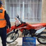 Colonia El Simbolar: recuperan dos motocicletas con pedido de secuestro