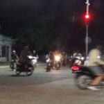 Menor circulaba a gran velocidad en zigzag y con caño de escape libre: la policía le retuvo la moto