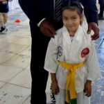 Tiene 7 años y obtuvo el cinturón verde de Taekwondo