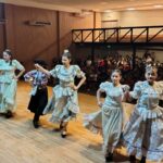 Espectacular noche de danzas con el cierre de ciclo de la escuela municipal de folclore