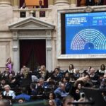 El Gobierno logró la media sanción del Presupuesto, pero no pudo derogar las leyes de discapacidad y financiamiento a universidades