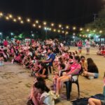 Cientos de niños coparon el paseo “Capital del Agro” para disfrutar del cine móvil