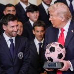 The Horror Show: Trump se monta al fútbol para su propaganda bélica