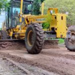 El municipio de Fernández intensifica el mantenimiento de calles y caminos vecinales