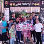 Emocionante egreso en la UNSE: la primera profesional de una familia atamisqueña