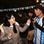 Pasión mundialista en Fernández: con una divertida previa en el Paseo Capital del Agro, los vecinos vibraron con el triunfo de la Selección