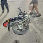 Forres: Una mujer de 50 años resultó herida tras derrapar en su motocicleta