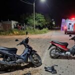 Violento choque entre dos motos en Forres dejó a tres jóvenes hospitalizados