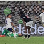 Un Leandro Paredes desgarrado hizo el gol agónico que metió a Boca en la final de la Copa Sudamericana